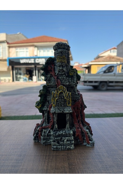 Akvaryum süsü