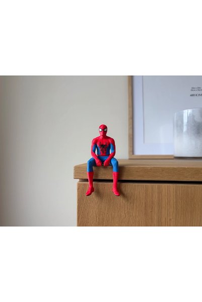 ART CLUB STUDIO Dekoratif Kırmızı-Mavi Kahraman Figür - 3D Baskı Masaüstü- Raf Aksesuarı (10 cm)