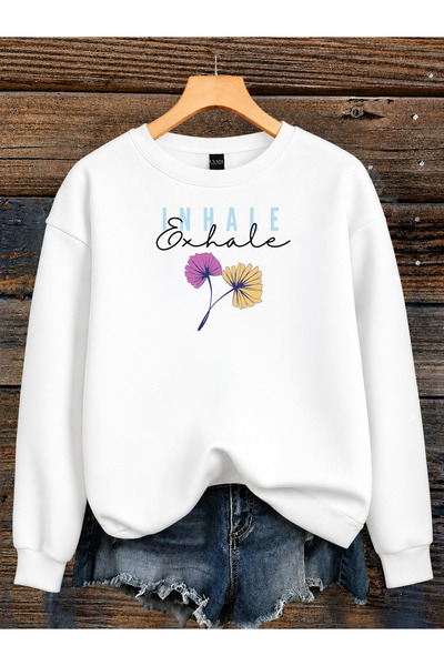 Kadın Inhale Yazılı Palmiye Yapragı Baskılı Rahat Kalıp Bisiklet Yaka Beyaz Sweatshirt