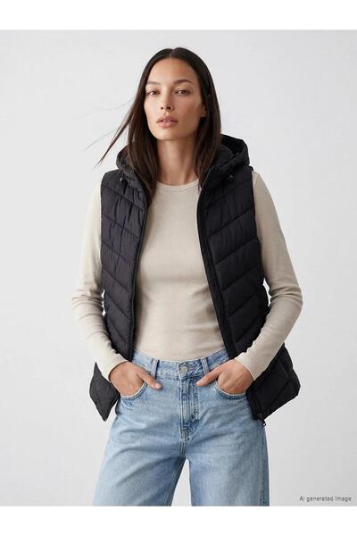 LC Waikiki Hooded Women's Inflatable Vest (W6)