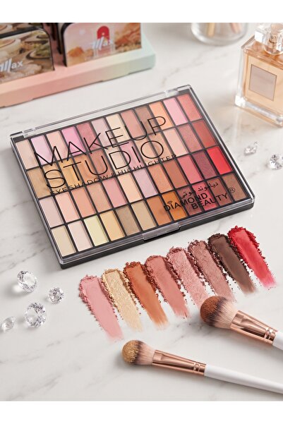 Dıamond beauty Palette of Eyeshadows Nude and Pink 48 Colors