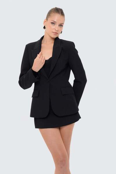 Thalure Kadın Siyah Vücuda Oturan Klasik Blazer
