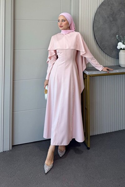 Hazamoda Chain Detailed Cape Dress Powder