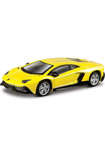 Burago Lamborghini Aventador LP700-4 2011 Yellow 1/64