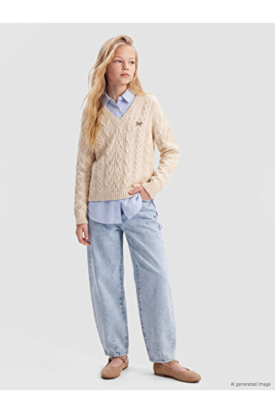LC Waikiki Rmz Gi̇yi̇m Farkiyla Standard Fit Slit-Cut Girls' Jean Pants