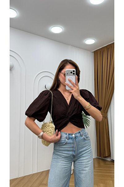 R-Style Embroidered Crop Blouse