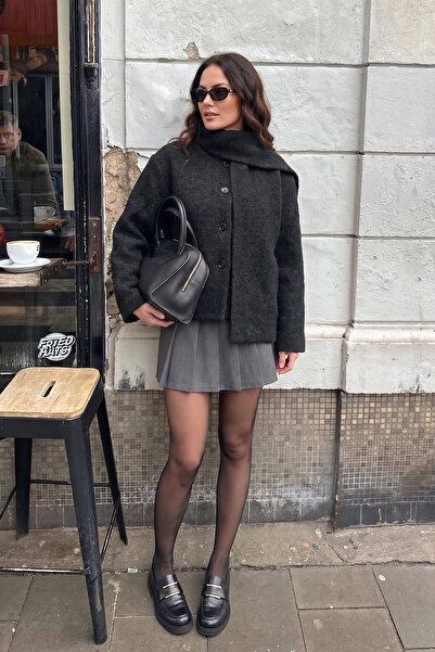 Lela Αποσπώμενο σάλι με λεπτομέρειες, κουμπιά και υφή, κοντό παλτό γυναικείο ...