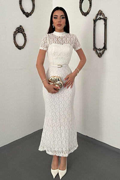 Elbee Fashion Woman Γυναικείο φόρεμα με λευκή δαντέλα με λεπτομέρειες