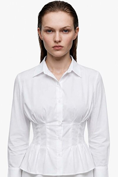 HAKKE Waist-Slit Shirt with Gipe Detail