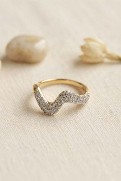 Inure Jewelry Gold Color Zircon Stone Wave Model Women's Ring