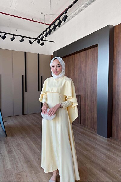 Rimel Moda Riva Pelerin Taş Detaylı Elbise Sarı