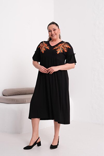 Esina Viscose Dress with Embroidery Detail