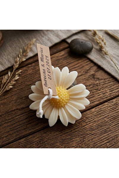 Generic Brand Wedding favors - Set of 50 white daisy candles with personalize...