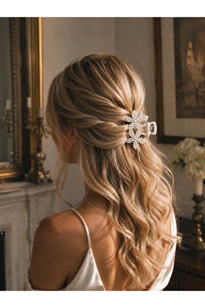 CeyShe Pinterest Pearl Floral Elegant Medium Size Imported Hair Clip |   Pear...