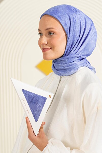 JAWEL Patterned Soft Scarf Akleia