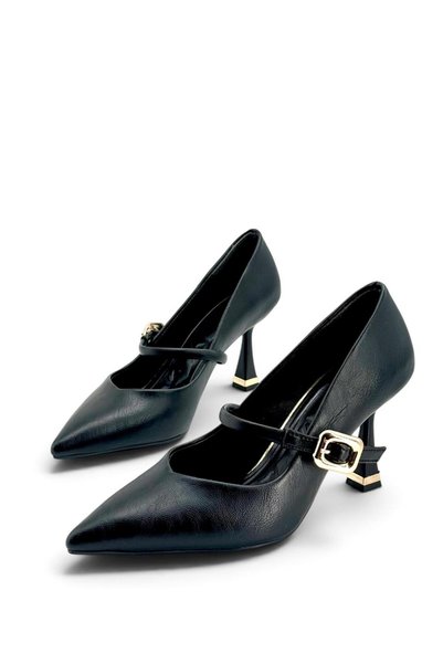 besoin shoes store Buckle Detailed Matte Leather Thin Heeled Shoes Stiletto Black 9 cm