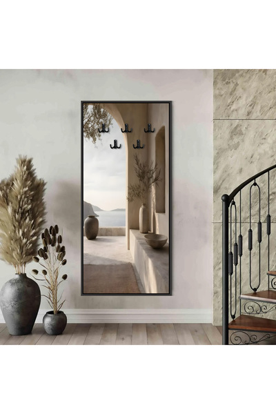 designadv لوحة فنية لتعليق الملابس - اطار بني