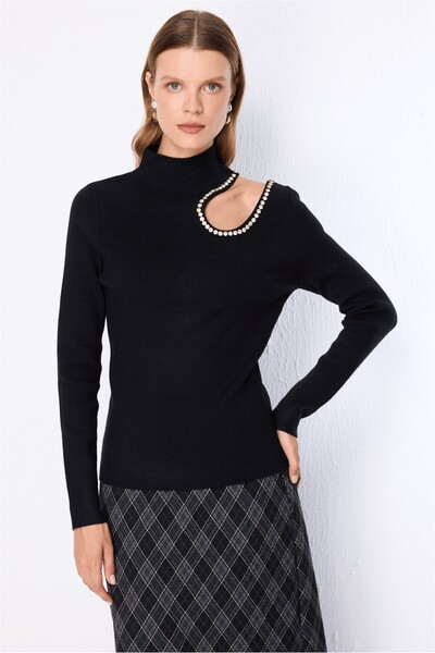 ON TRİKO Off-The-Shoulder Stone Detailed Knitwear Sweater 10310