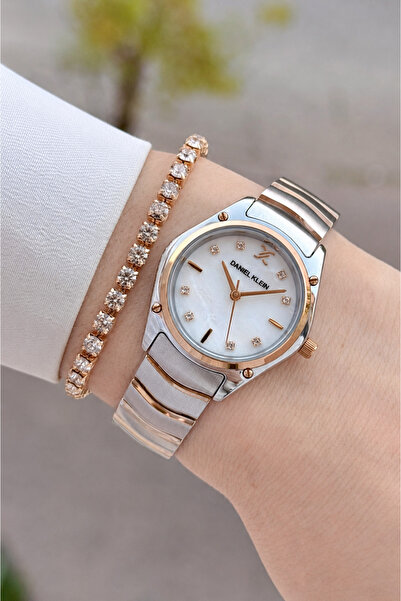 Daniel Klein Bronze Metallic Color 30 mm 2 Year Warranty Women's Wristwatch