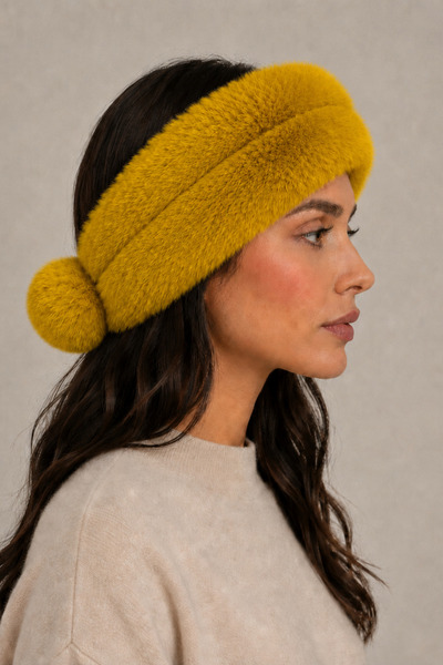 Generic Brand Ponpon Fur Hair Band