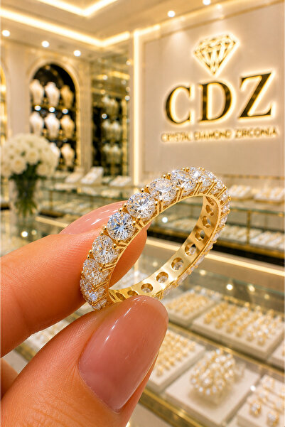 Crystal Diamond Zirconia Işıklı kutuda , 14 AYAR ALTIN KAPLAMA 1 KARAT TAMTUR...