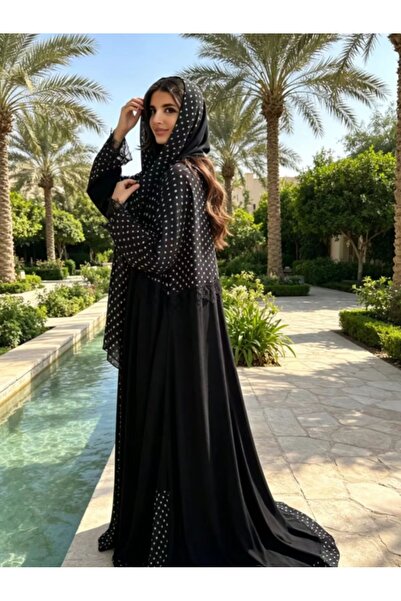 Classy She طقم عباءة أنيق بنقشة البولكا دوت مع حواف دانتيل (مع غطاء رأس مطابق)