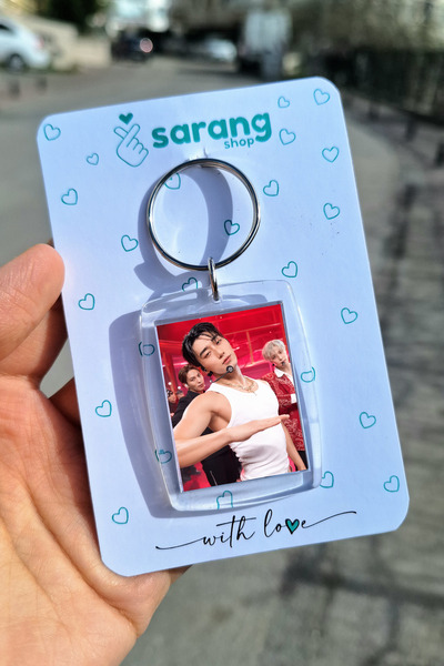 SARANG Şeffaf Çerçeve Anahtarlık - Ateez San