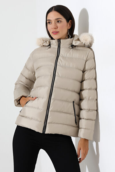 Talsmoda Women's Slim Fit Hooded Plush Short Coat