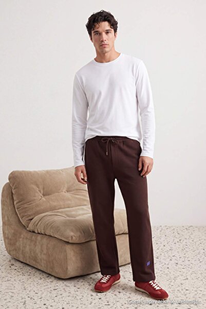 Trendyol Collection Brown Oversize/Wide Cut Rubber Cuff Jogger Smiling Face P...