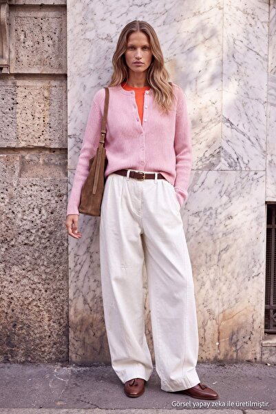 Trendyol Collection Wardrobe Essentials Pink Soft Crew Neck Knitwear Cardigan...