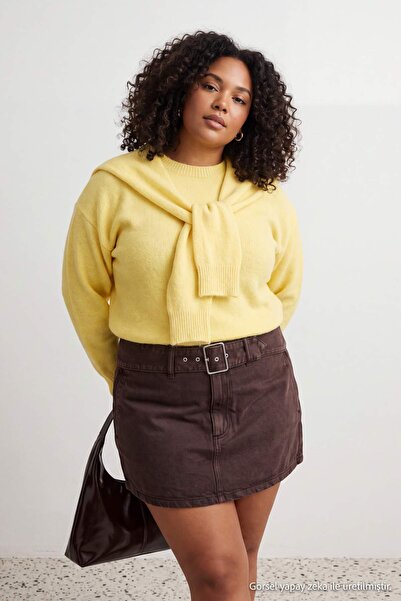 Trendyol Curve Yellow Soft Textured Shawl Knitwear Sweater Tbbaw27An00023