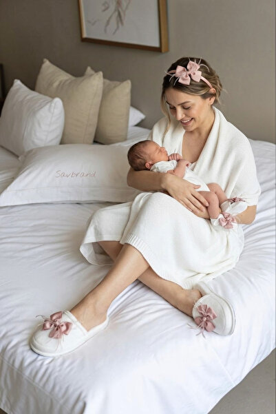 SavBrand Bow Feathered Mother Maternity Slippers Crown and Booties Maternity ...