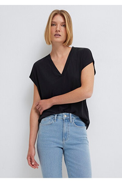 Mavi Lux Touch Tencel V-Neck Black T-Shirt - Regular Fit 1612250 -900