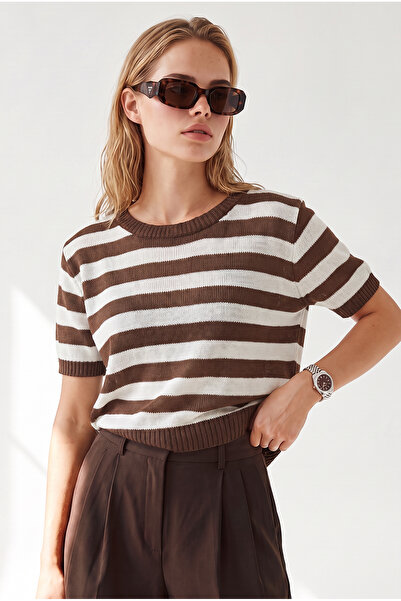 Olalook Women's Brown Crew Neck Striped Mercerized Blouse Blz-19003447