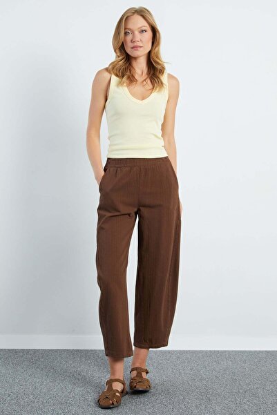 Fulla Moda Elastic Waist Pocket Gabardine Trousers