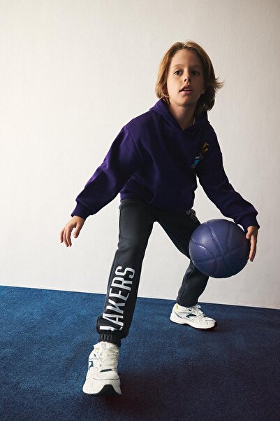DeFacto NBA Los Angeles Lakers Regular Fit Lastikli Paça Baskılı Eşofman Altı...