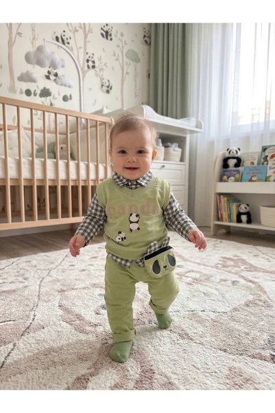 Efemkids 2-Piece Panda Printed Baby Boy Set 3-6 Months 6-9 Months 9-12 Months 12-18 Months Panda Printed Sweater Shirt + Pocketed Pants with Elastic Waist Newborn Baby Set
