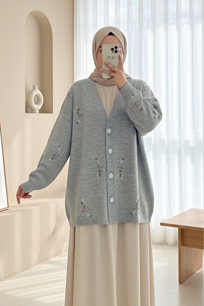 Modamorfo Floral Embroidered Shiny Buttoned Knit Cardigan - Gray