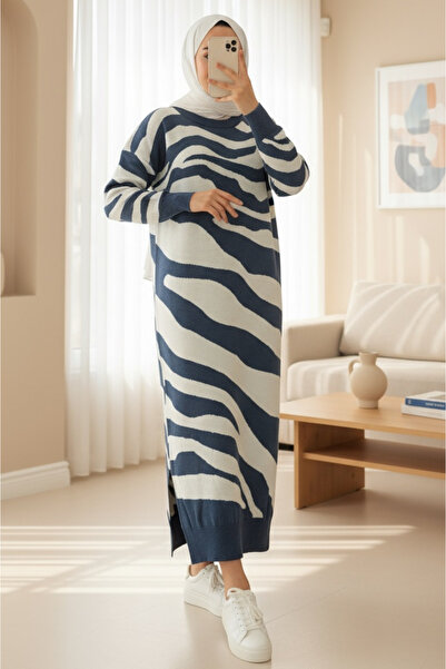 Modamorfo Slit Patterned Knitwear Dress