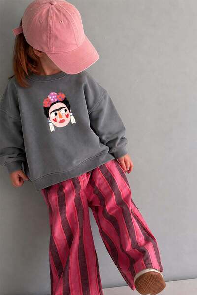 Monila Girl's 3 Thread Fabric Cotton Frida Printed Sweatshirt