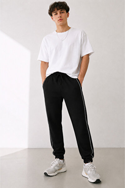 WE&ME Men's Side Stripe Sweatpants – Comfortable Fit, Elastic Waist, Casual &...