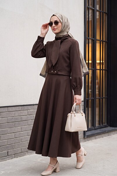Modamorfo Diagonal Suit with Hidden Buttons and Scarf Detail - Brown