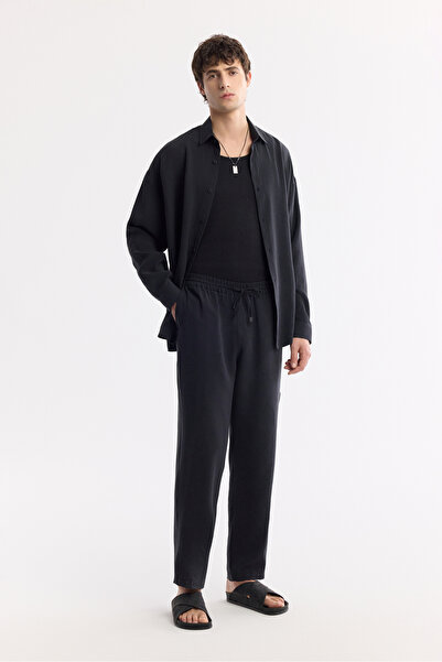 Avva Erkek Siyah Beli Lastikli Bağcıklı Soft Touch Relaxed Fit Pantolon A51Y3031