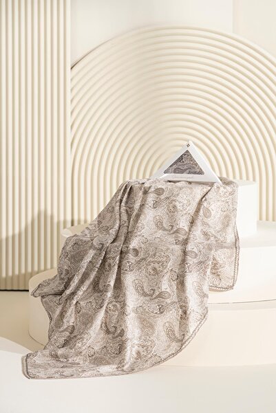 JAWEL Women's Pateh Soft Scarf