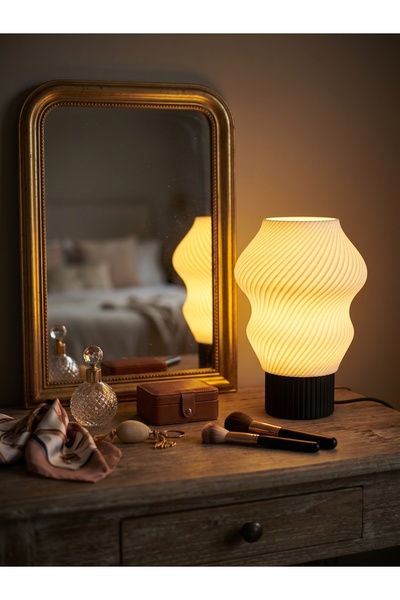 Designobee Madame - Modern Masa ve Gece Lambası – Ambiyans Lambası, Dekoratif...