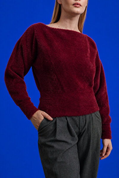 Gülce moda Women's Soft Plush Look Boat Neck Asymmetrical Cut Knitwear Sweater