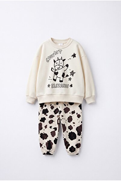 Magu Children's Cow Print Ecru Sweatshirt and Patterned Sweatpants Set