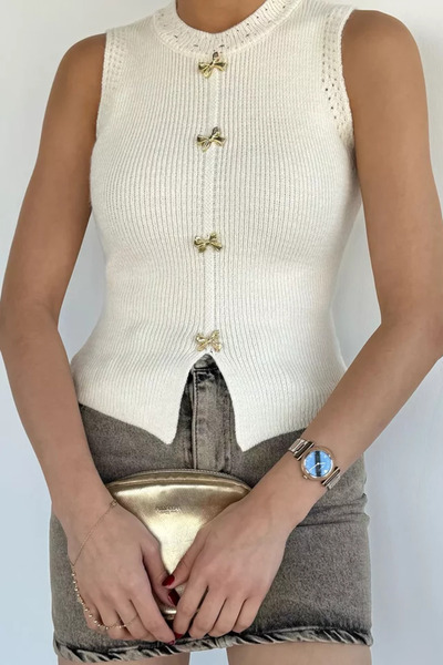 TOZLU Women's Gold Button Detailed Knitwear Blouse