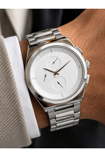 Weluxa Men's Wristwatch Silver Color Casual and Classic Style with Gift Box