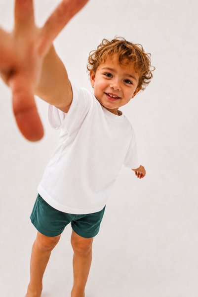 Le Touche Children's White Oversize T-Shirt – Short Sleeve Crew Neck Summer White T-Shirt